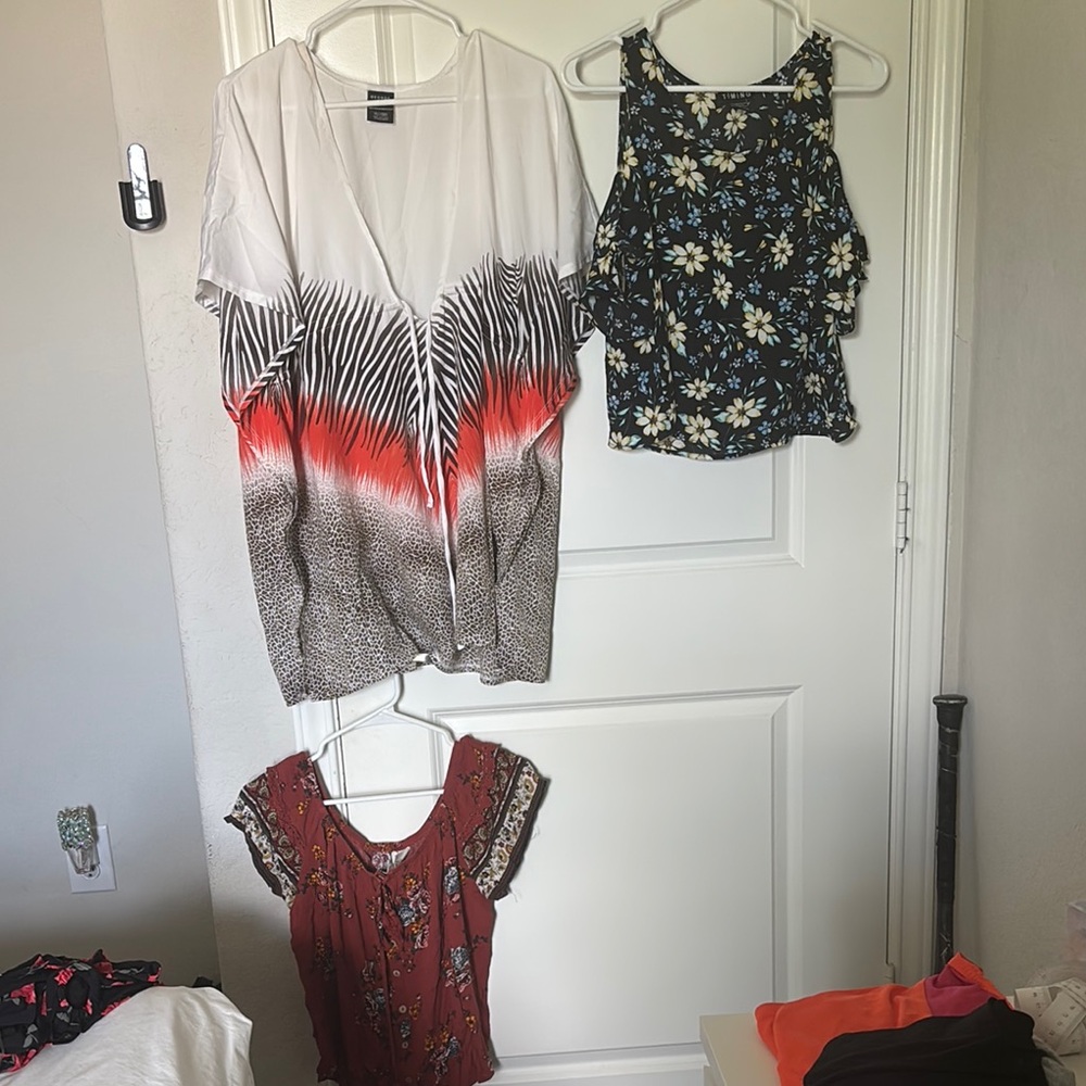 Stylish Women's Red and White Top